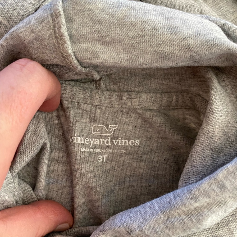 VV Girls long sleeve shirt with hood